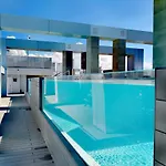 Olympus Palace Σαλού