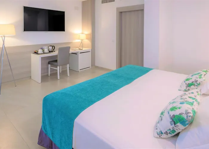 Olympus Palace Hotel 4*