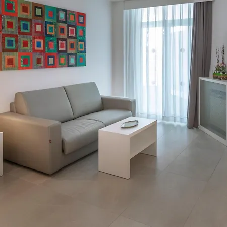 Olympus Palace Hotel 4*