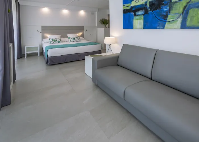 Olympus Palace Hotel