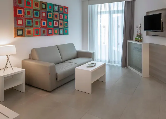 Olympus Palace Hotel 4*