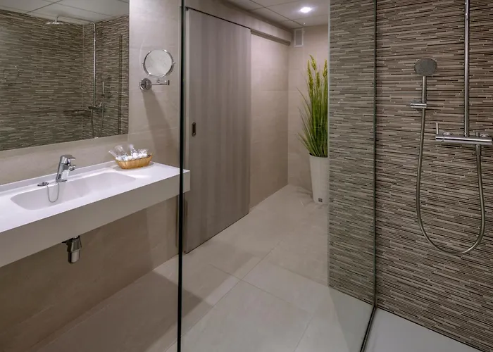 Olympus Palace Salou