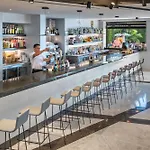 Olympus Palace 4* סאלו